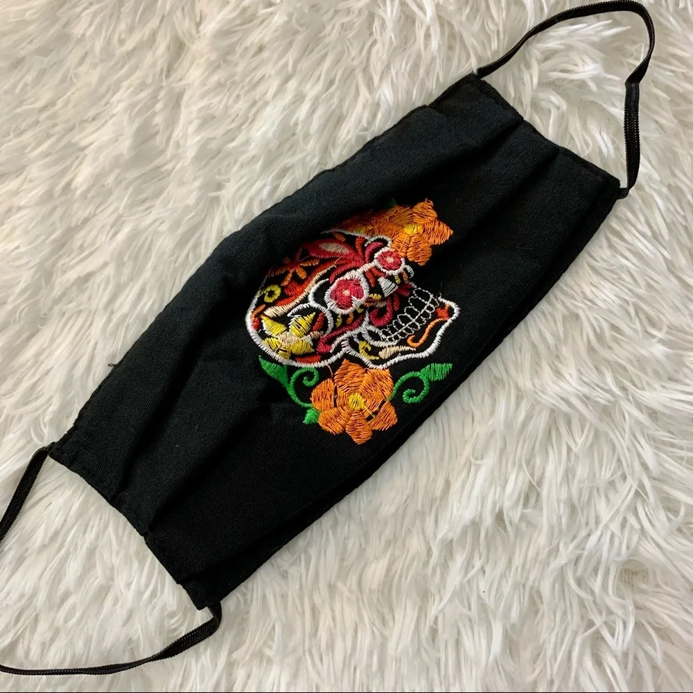 MEXICANA sugar skull